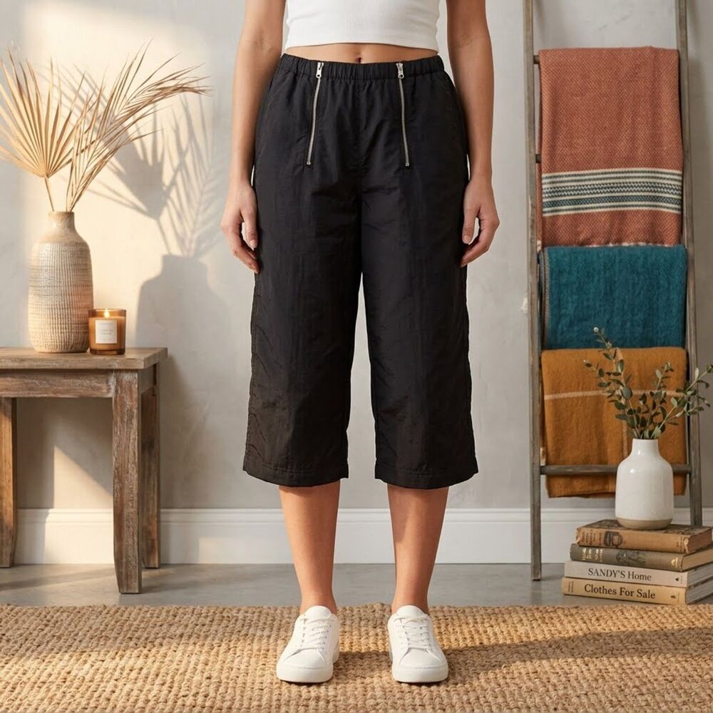 Nike Windbreaker Pants Womens S Black Cropped Track Athleisure Zip Lightweight